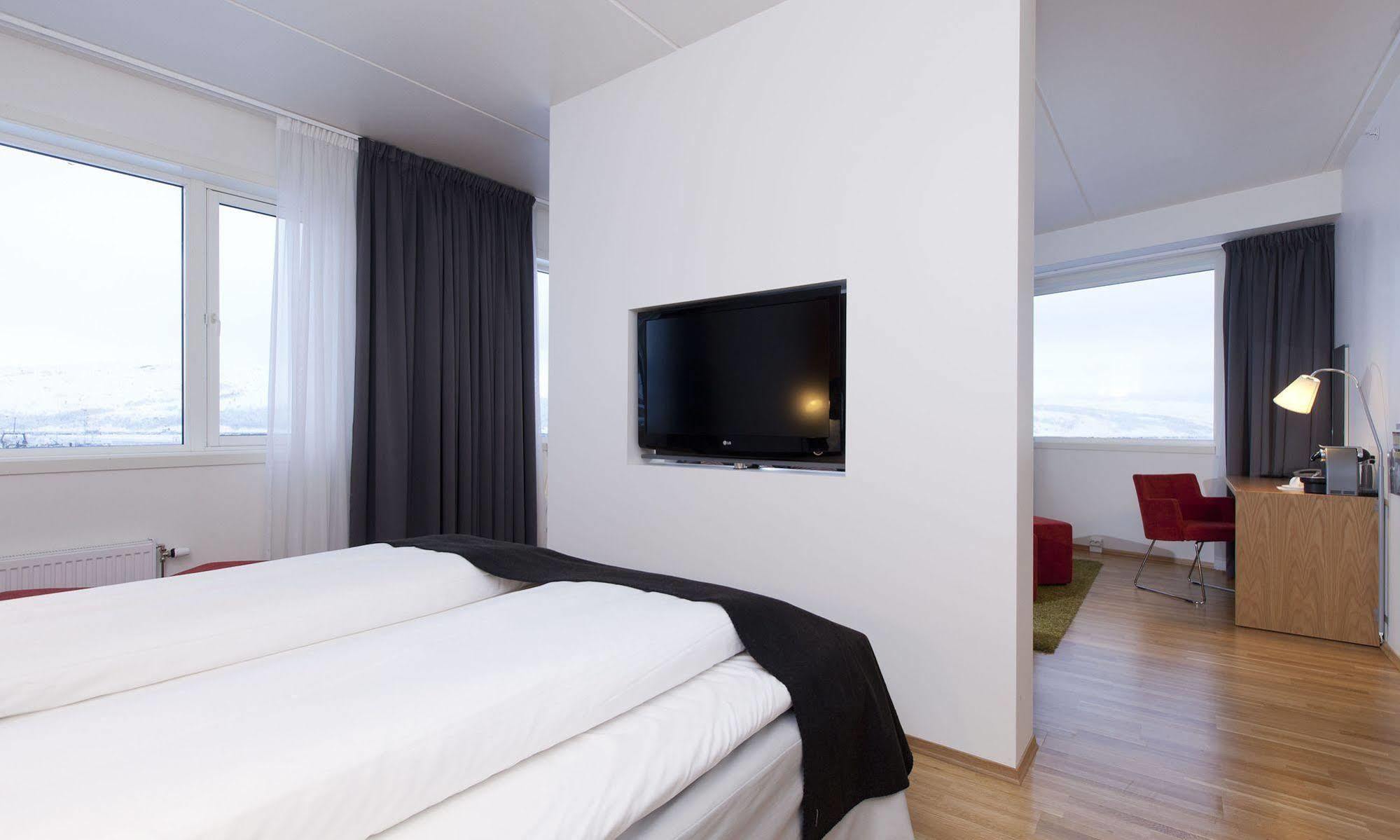 Thon Hotel Киркенес Экстерьер фото
